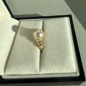 Ruth Tomlinson Pearl Encrusted Ring with Diamonds.